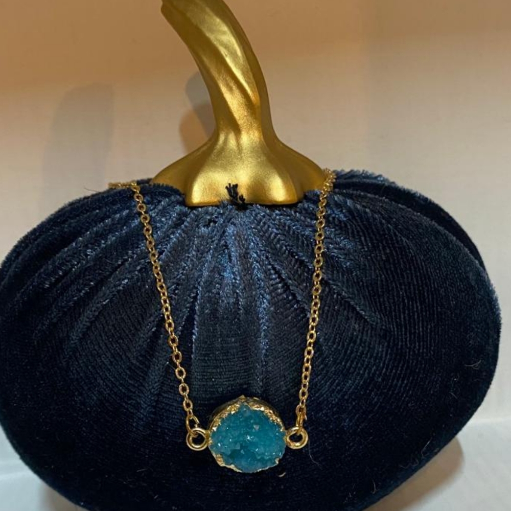 Blue Agate round necklace